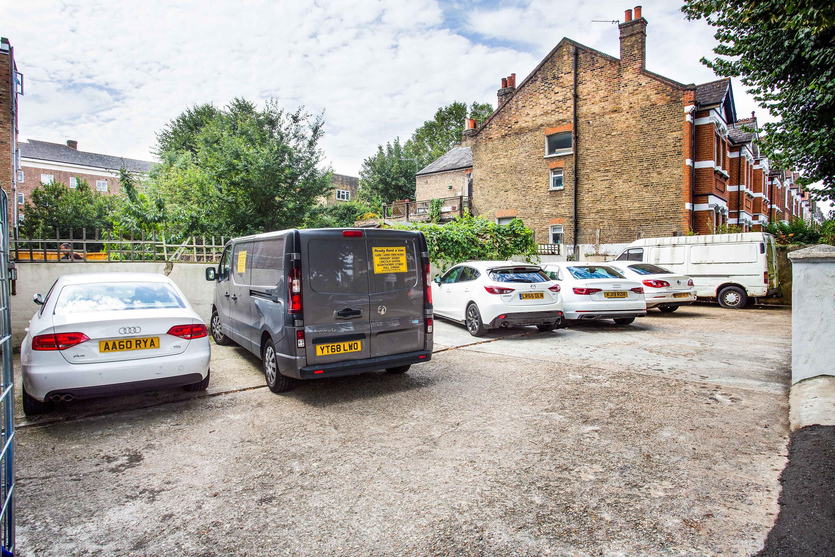 Oyo London Guest House Exterior foto